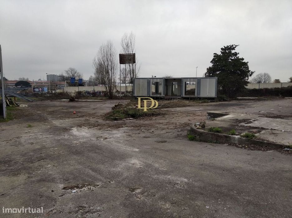 Terreno de 6000 m² em Paranhos  Oportunidade Estratégica junto ao P...