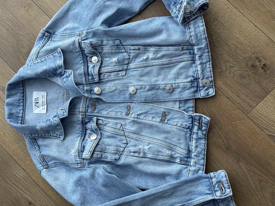 Джинсовка куртка  від zara 9 років