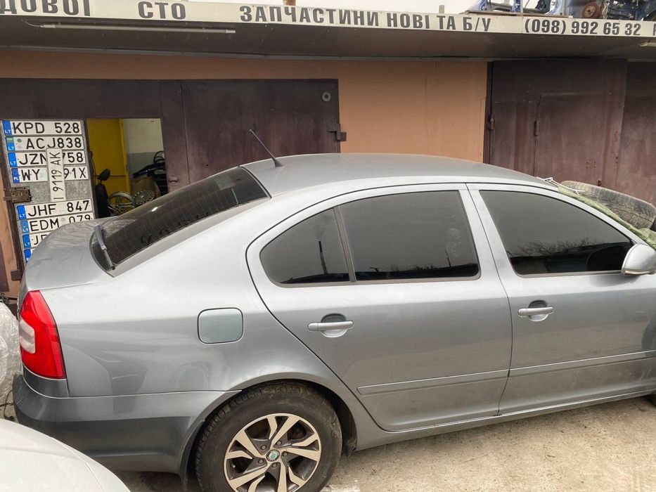 Розборка Шкода октавія А 5 FL 2012 рік 1.6 mpi механіка пробіг 50 тис
