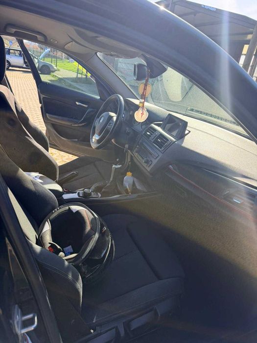 BMW 116d Sport 2014 1.6 Diesel Caixa 6