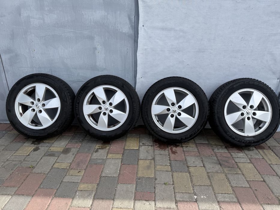 Диски Renault Megane3 Scenic3 Титани Резина 205/60/16 Скаты в сборе колеса