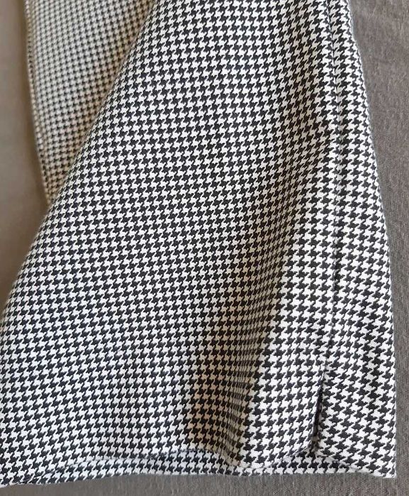 Spodnie w pepitkę Stradivarius