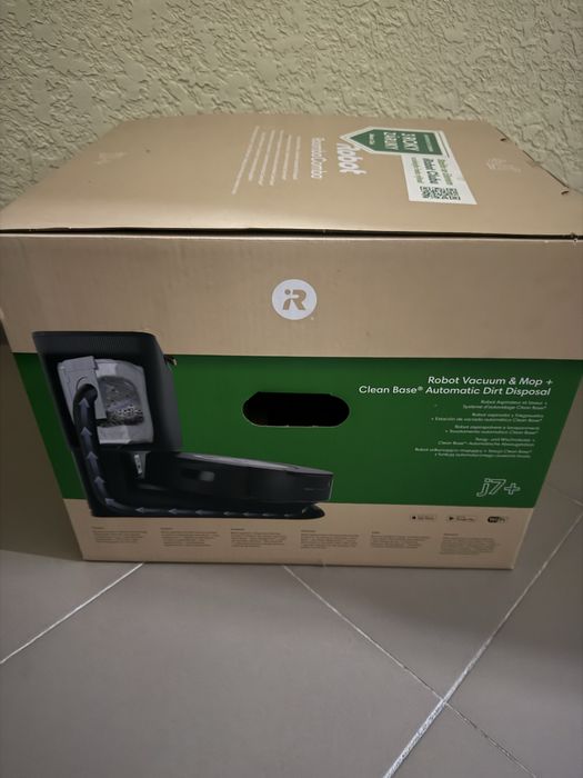 Продам робот пилесос Robot Roomba Combo J7+
