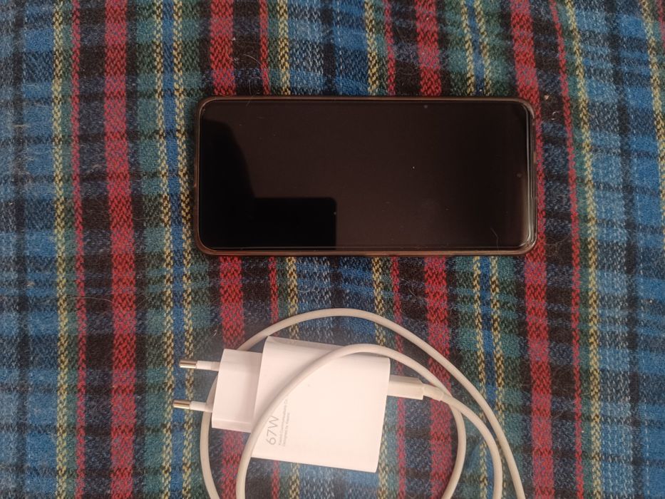 Продам Xiaomi 12 Lite.