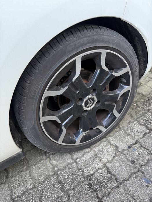 Material Citroen DS3 2012 (Completo 1.500€)