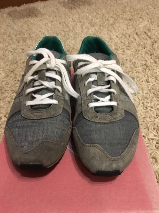Продам кроссовки Clarks