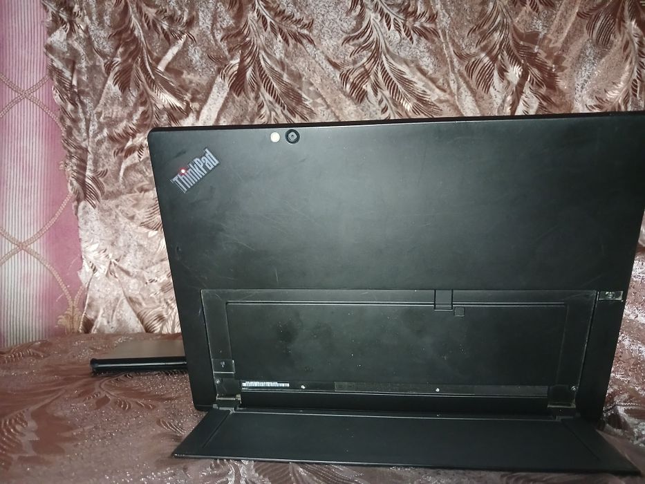 Трансформер Lenovo x1 Tablet