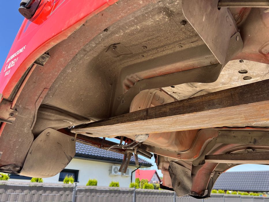 Kabina Nissan Cabstar Bez Korozji Import Kompletna