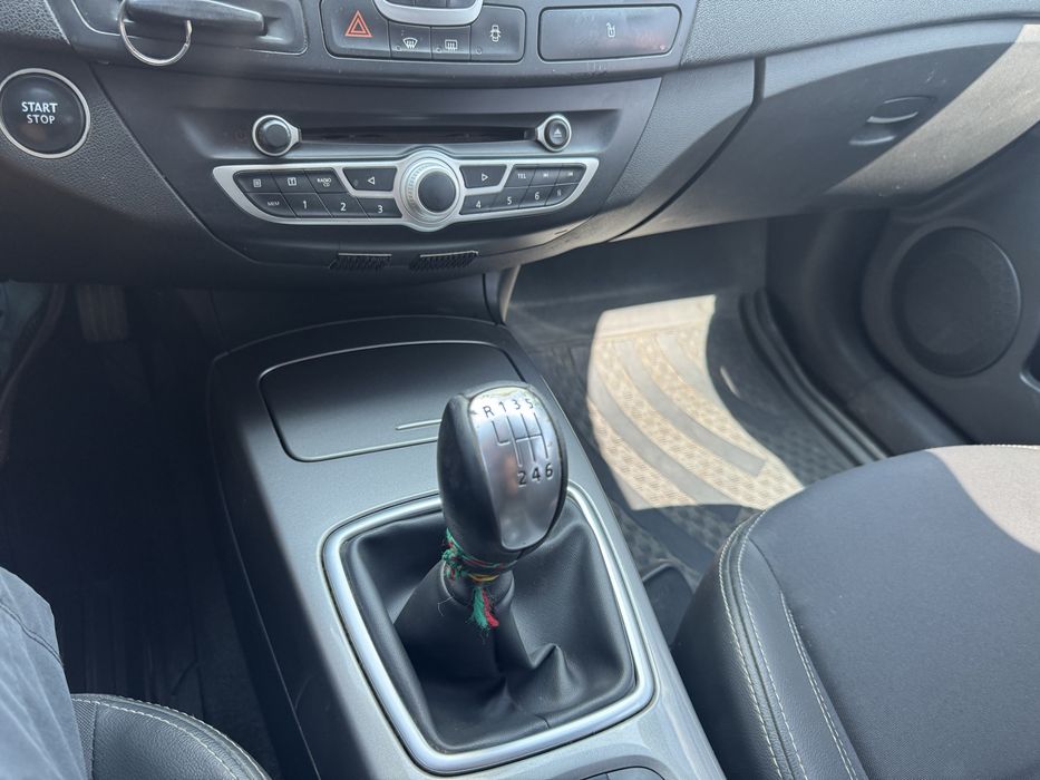 Renault Laguna 3, 2.0 TDI, 2012 рік