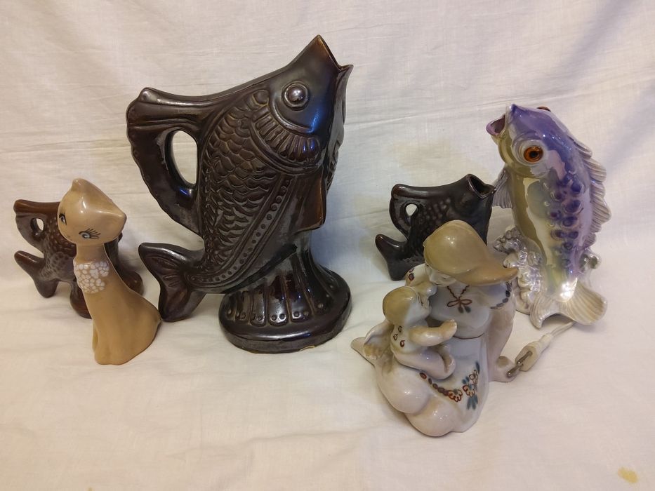 Статуэтки фарфоровые и керамические