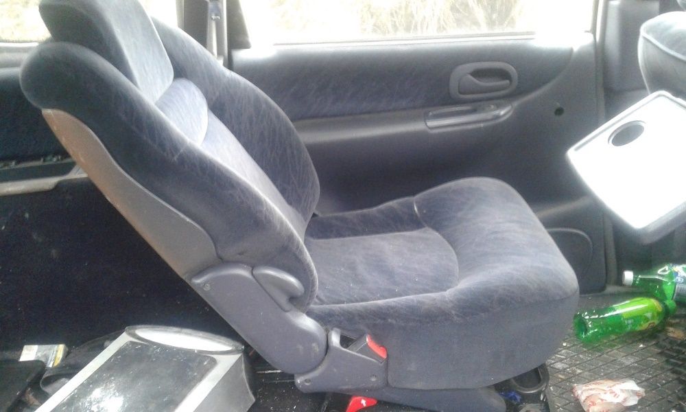 Fotele Przód Tył Środek Stoliki Składane Reno Renault Espace 3 III 3.0