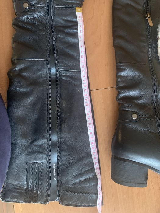 Сапоги женские высокие на молнии