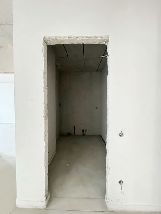 2к квартира під чистовий ремонт 65,99 м²