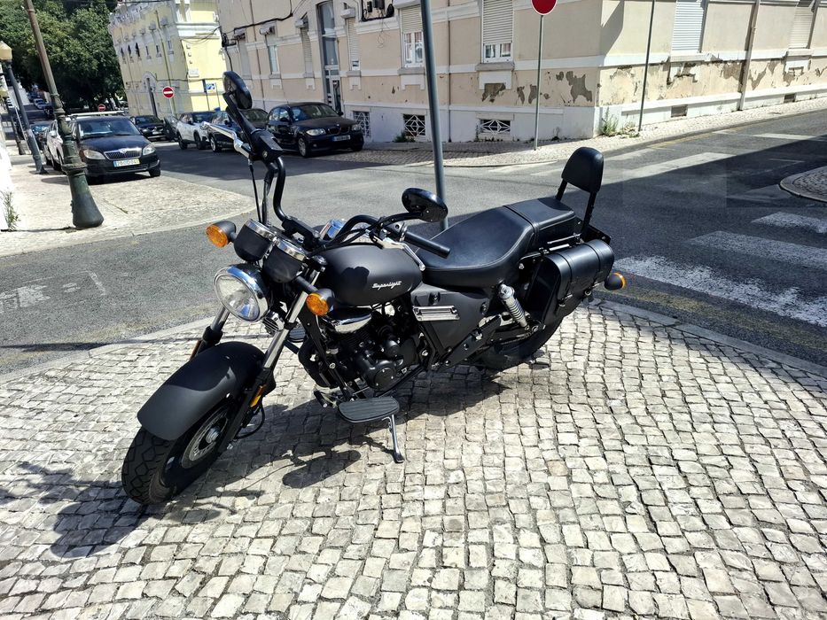 Keeway Superlight, only 1360 km, €3000