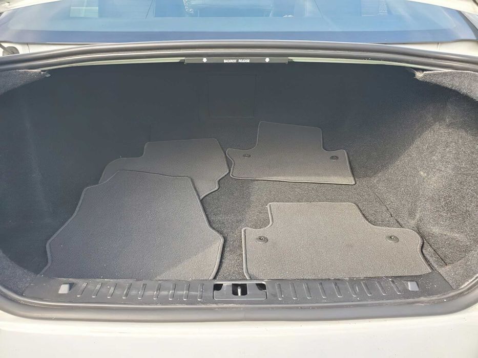 Volvo S80      2016