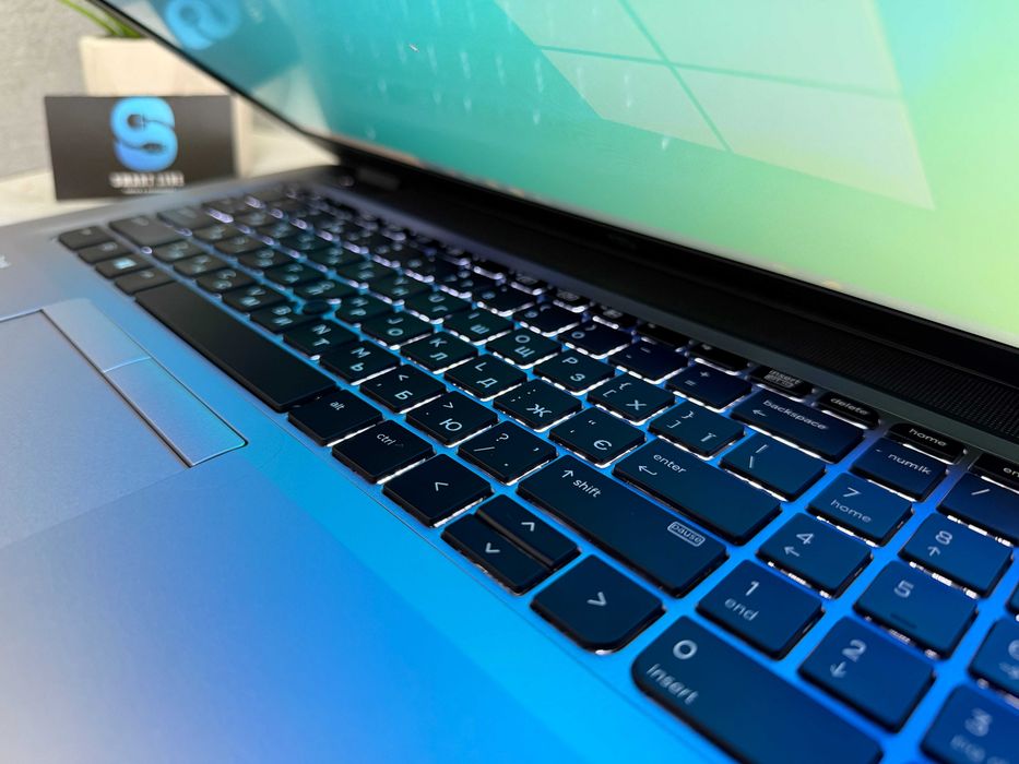 Сенсорний ноутбук Hp 850 G3/i7-6600u/15.6" FullHD/8gb ddr4/256gb ssd