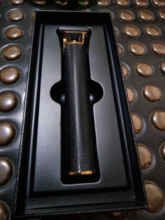 Професійна машинка для стриження волосся, бороди, тример VGR V-179