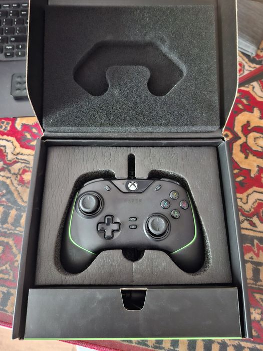 Kontroler do gier Razer Wolverine V2 PC XBOX One series X/S