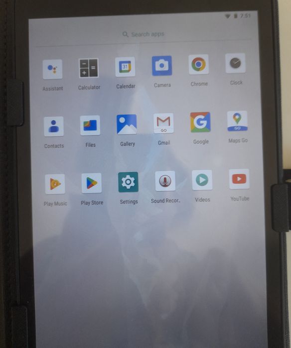 Tablet Android 8" com capacidade e teclado