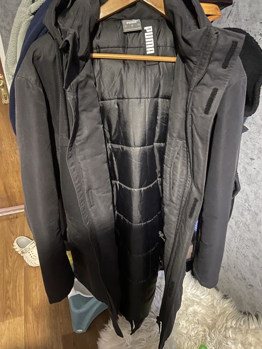 Продам курточку Puma