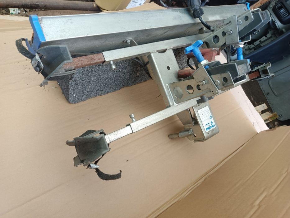 Bagażnik na hak używany