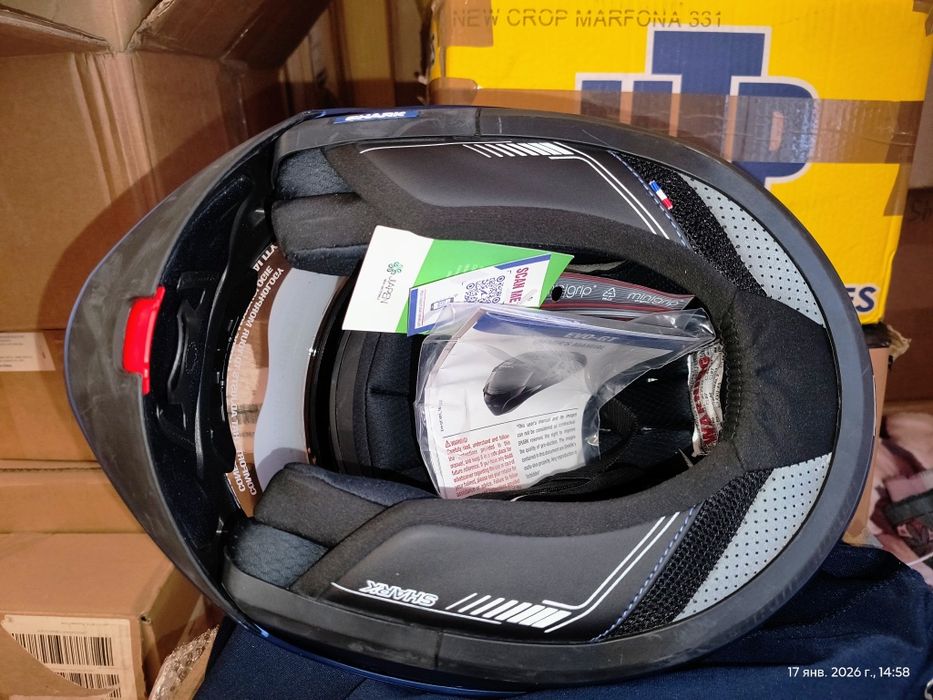 Мотошолом Shark evo  gt