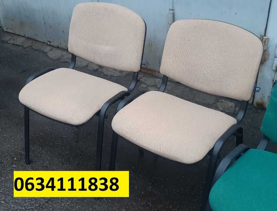 Тканевые стулья iso