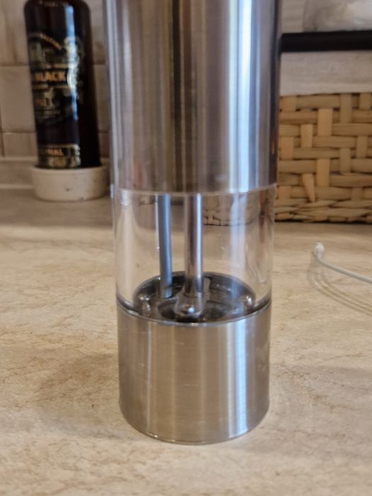 Мельница электрическая для перца Peugeot 20см