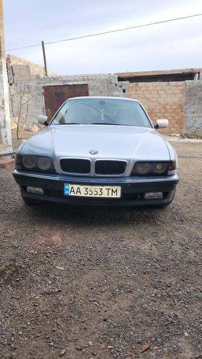 БМВ е38 740 ресталинг 2001г.