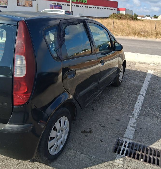 Mitsubishi Colt — fotografia 4