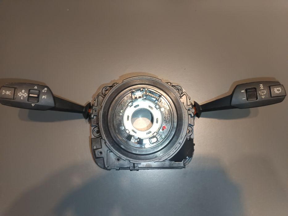 Czujnik kąta skrętu Manetki BMW E90 przełącznik zespolony
