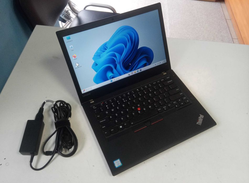 Laptop Lenovo ThinkPad T490s i5-8265U, 8GB, SSD 256 GB, 14" Win 11