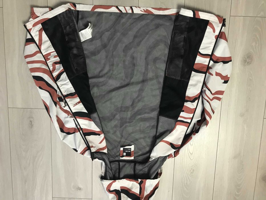 UNDER ARMOUR r.S oryginalna kurtka sportowa męska stan BDB