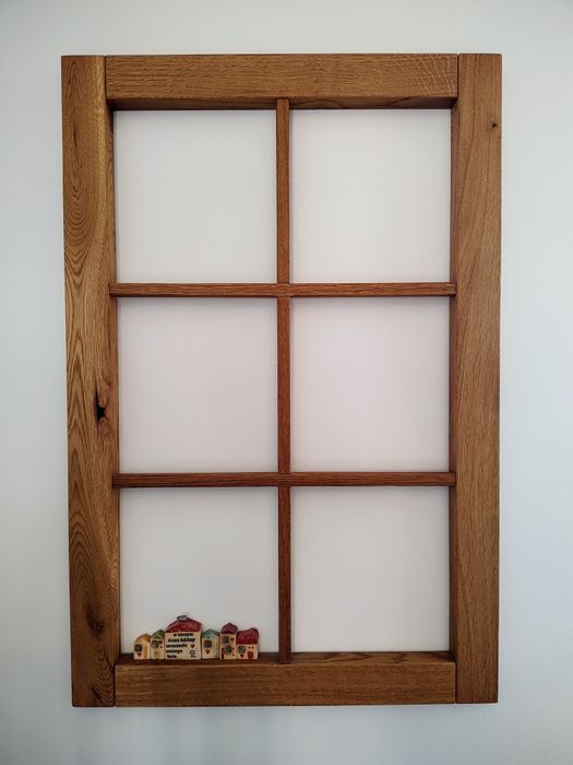 Rama dekoracyjna dębowa, drewniana rama okienna-dekoracja na ścianę.