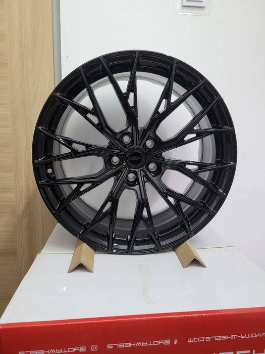 Nowe felgi Yota yp7 20"  5x108 5x110 5x112 5x114.3 5x120 fv23%