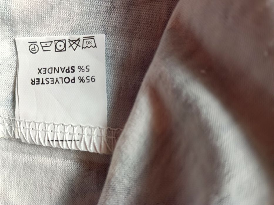 Okazja !!! Bluzka w kolorowe kwiaty XXL