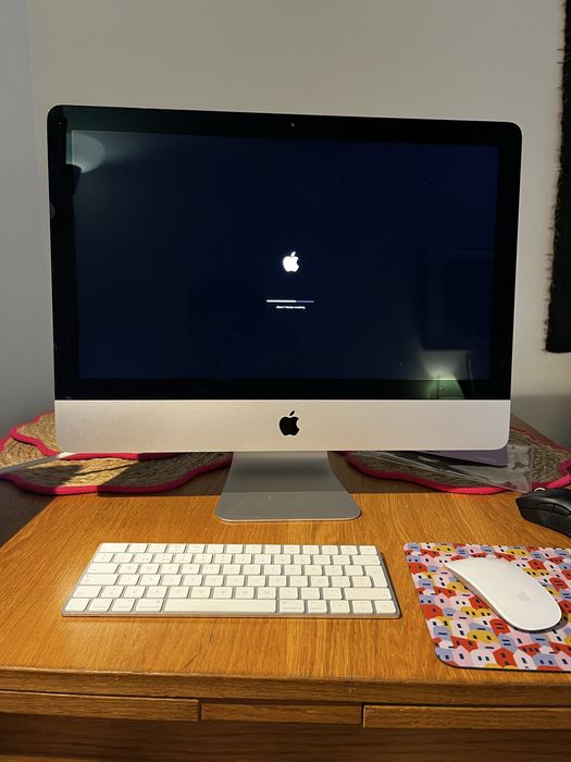 iMac 21" 2019 Retina 4K- Intel, c/caixa e acessórios
