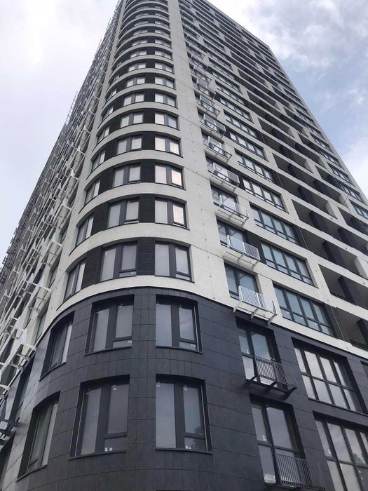 Продам 1 ком квартиру в сданном доме. 6 ст Фонтана.