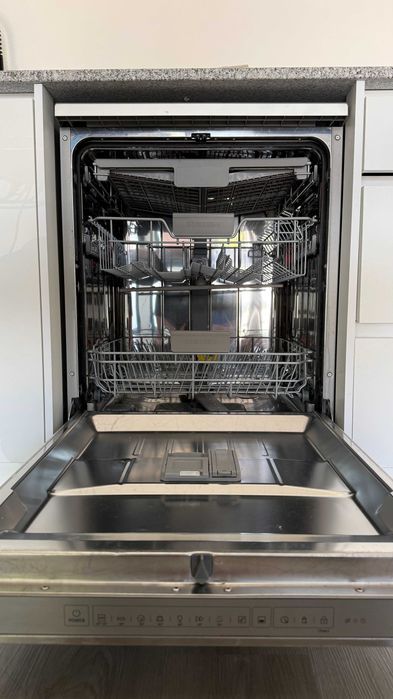 Maquina de Lavar Loiça Samsung DW60R7050FS