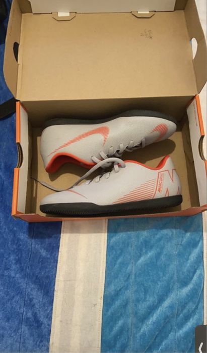 Chuteiras da nike para futsal