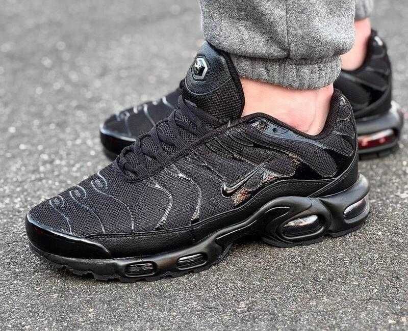 Кроссовки Мужские Nike Air Max Plus TN Ultra Black/Кросівки Чоловічі