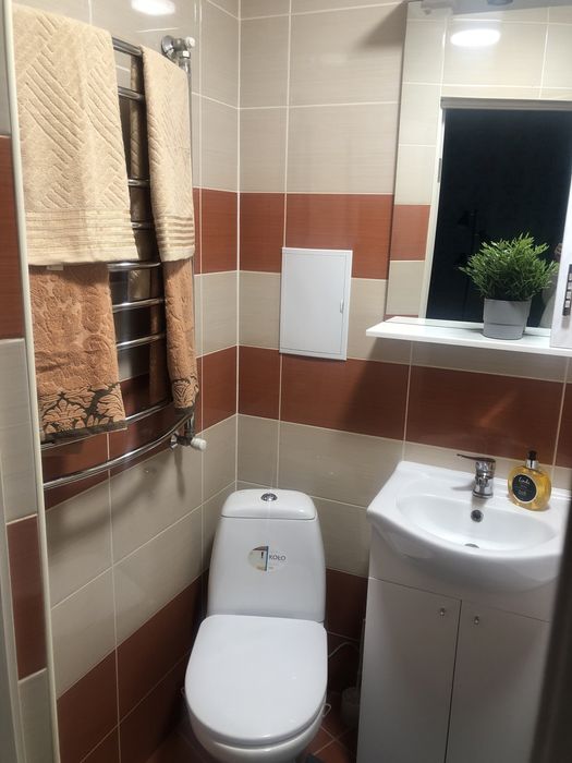 Подобово оренда(квартира)світло 24/7