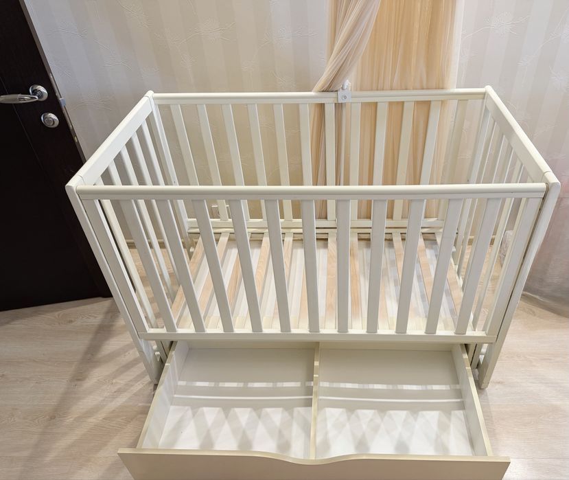 Детская Кроватка верес с маятником