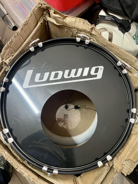 Bateria Ludwig completa com pratos Sabian e Paiste