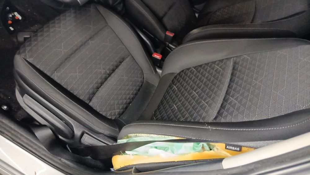 Conjunto de bancos KIA Rio IV (YB)