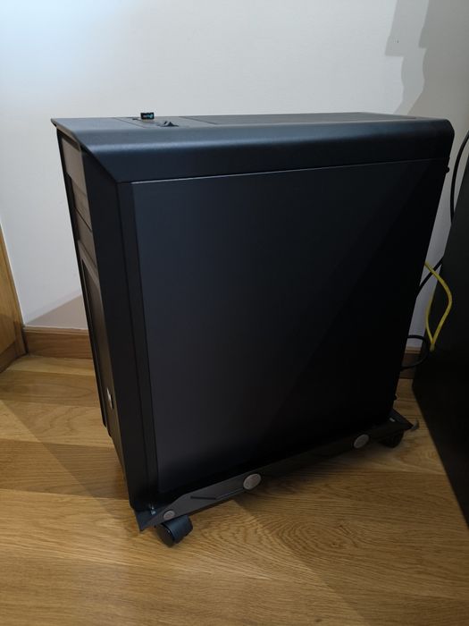 PC Gaming i5-8600k + EVGA GeForce RTX 3060 Ti FTW3 ULTRA