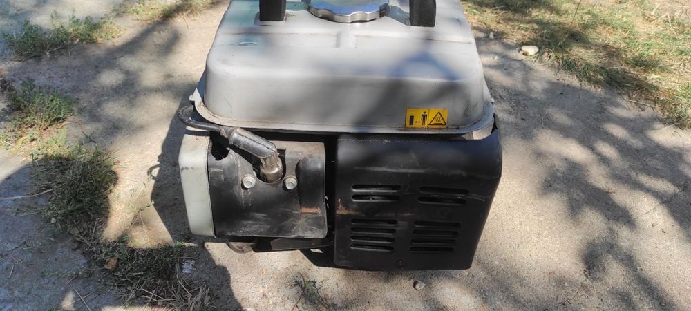 Генератор 0.8 кВ.еконтмний