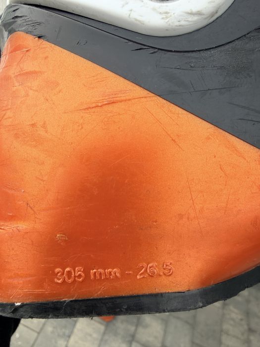 Sprzedam buty narciarskie dzieciece rozmiar 26,5