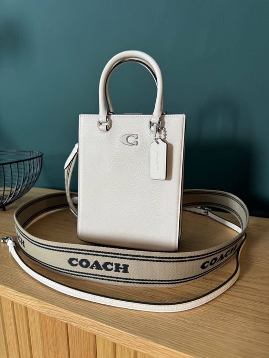 Оригінальна Сумка Coach Tote 16 With Signature Canvas