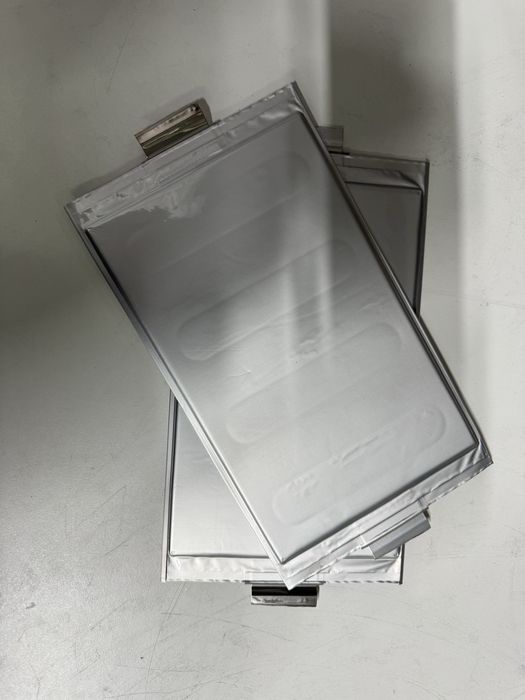 LG P28.5 3.7V 28.5Ah NMC Li ion